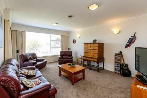 Photo of property in 107 Govett Avenue, Frankleigh Park, New Plymouth, 4310