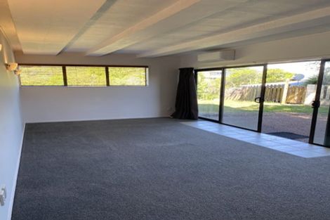 Photo of property in 79 Queenstown Road, Onehunga, Auckland, 1061