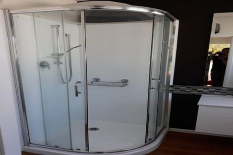 Photo of property in 625 Main North Road, Belfast, Christchurch, 8051