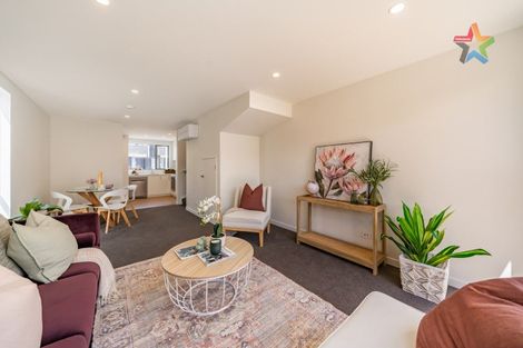 Photo of property in 32 John Street, Stokes Valley, Lower Hutt, 5019