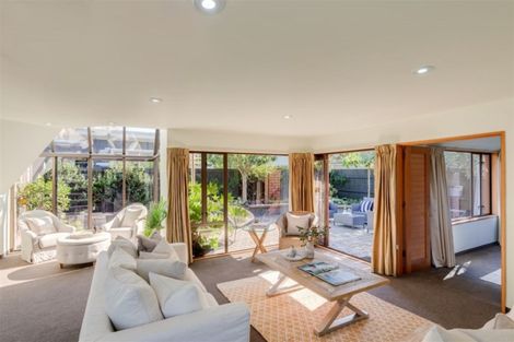 Photo of property in 2/145a Blighs Road, Strowan, Christchurch, 8052