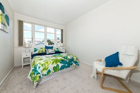 Photo of property in 46 Brains Road, Kelston, Auckland, 0602