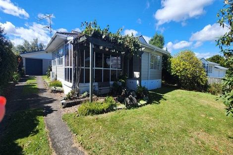 Photo of property in 27 Browning Crescent, Owhata, Rotorua, 3010