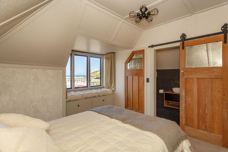 Photo of property in 11 Wharfe Street, South Hill, Oamaru, 9400