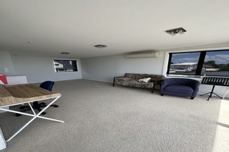 Photo of property in 276 Lake Road, Hauraki, Auckland, 0622