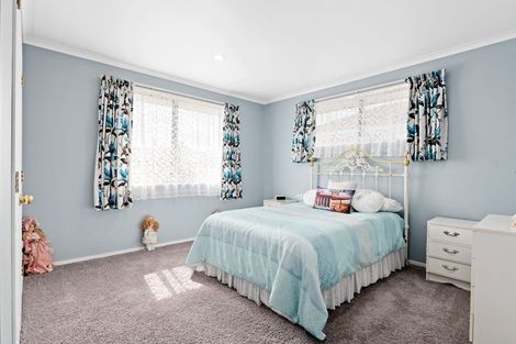 Photo of property in 9 Wembley Close, Nawton, Hamilton, 3200