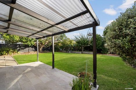 Photo of property in 20a Riverlea Avenue, Pakuranga, Auckland, 2010