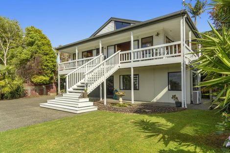Photo of property in 110 Harbour View Road, Omokoroa, 3114