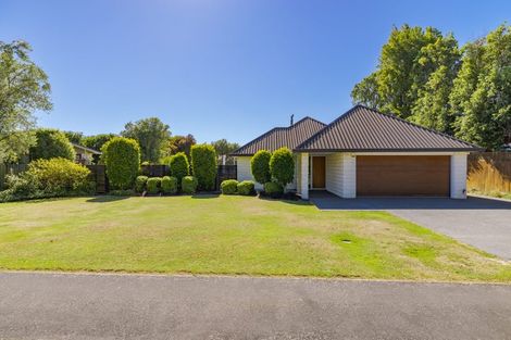 Photo of property in 12 Westview Crescent, West Melton, 7618