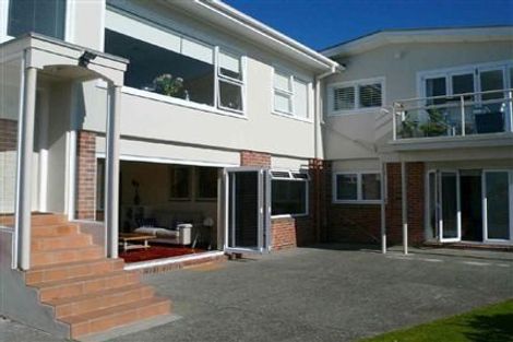 Photo of property in 3/241 Hurstmere Road, Takapuna, Auckland, 0622