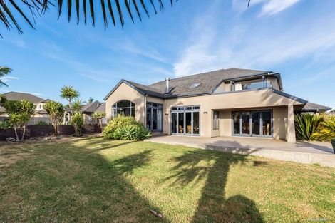 Photo of property in 17 Manor Park, Sunnyhills, Auckland, 2010