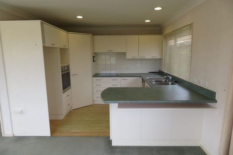 Photo of property in 38 Millhouse Drive, Northpark, Auckland, 2013