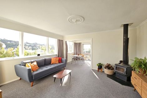 Photo of property in 11 Morrison Grove, Stokes Valley, Lower Hutt, 5019