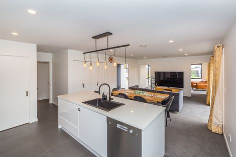 Photo of property in 4 Katrine Drive, Marshland, Christchurch, 8083