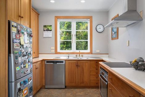 Photo of property in 200 Saint Patricks Row, Thames, 3500