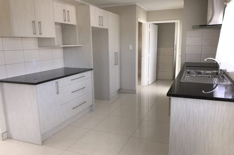 Photo of property in 7 Secretariat Place, Randwick Park, Auckland, 2105