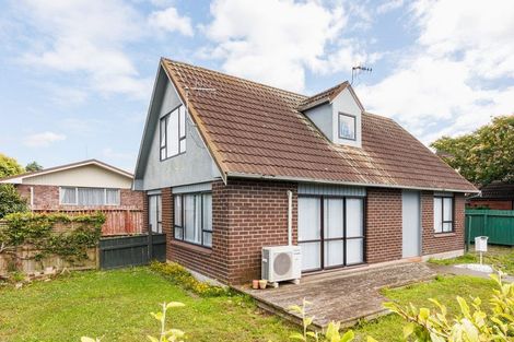 Photo of property in 3 Caroline Crescent, Highbury, Palmerston North, 4412
