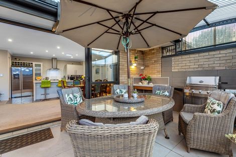 Photo of property in 14 Mervyn Place, Ohauiti, Tauranga, 3112