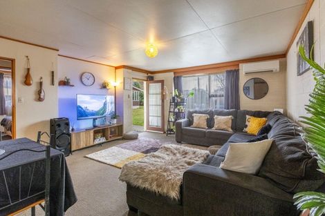 Photo of property in 35 Nancy Street, Takapau, 4203