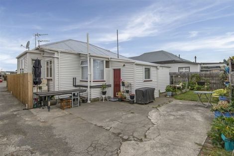 Photo of property in 17 Strickland Street, Sydenham, Christchurch, 8023