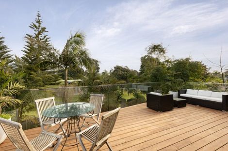 Photo of property in 230 Oceanbeach Road, Mount Maunganui, 3116