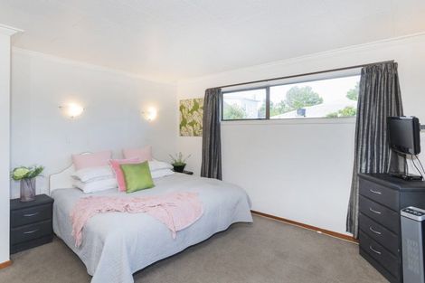 Photo of property in 16 Rawiri Street, Kaiti, Gisborne, 4010