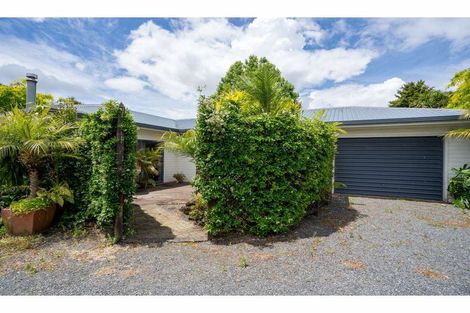 Photo of property in 8 James Kemp Place, Kerikeri, 0230