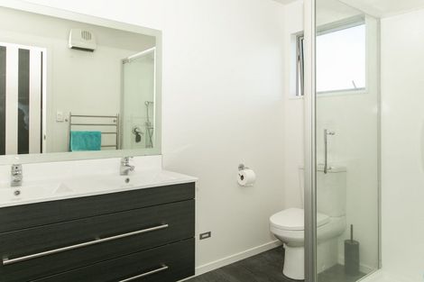 Photo of property in 12 Torbay Avenue, Huntingdon, Ashburton, 7774