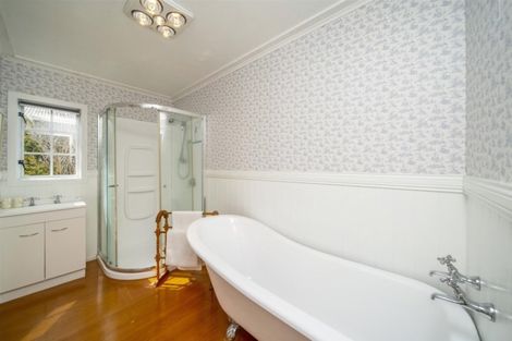 Photo of property in 22 Disraeli Street, Hawera, 4610