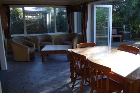 Photo of property in 910 Avonside Drive, Avondale, Christchurch, 8061