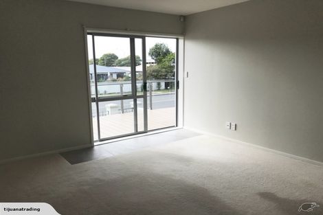 Photo of property in 204/252 Centreway Road, Orewa, 0931