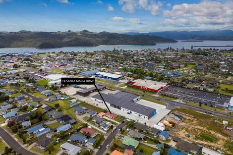 Photo of property in 14 Santa Maria Drive, Whitianga, 3510