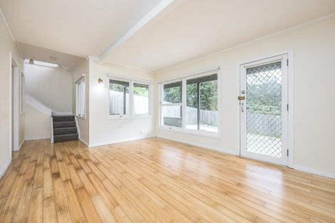 Photo of property in 43 Saffron Street, Birkdale, Auckland, 0626