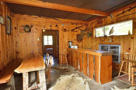 Photo of property in 18 King Street, Motu, Te Karaka, 4092