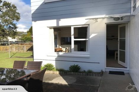 Photo of property in 16 Keldale Place, Forrest Hill, Auckland, 0620