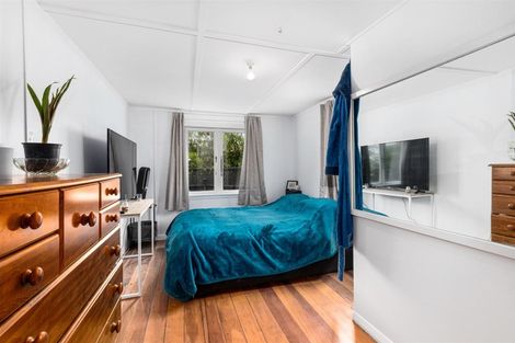 Photo of property in 58 Conclusion Street, Ascot Park, Porirua, 5024