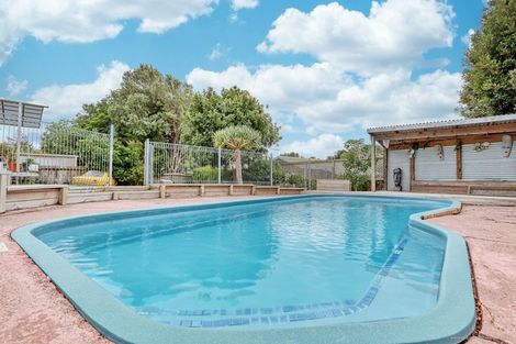 Photo of property in 412 Whangaparaoa Road, Stanmore Bay, Whangaparaoa, 0932