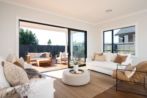 Photo of property in 8 Gage Lane, Havelock North, 4130