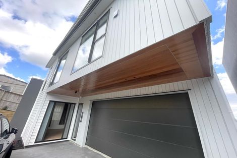 Photo of property in 43 Waller Avenue, Bucklands Beach, Auckland, 2012