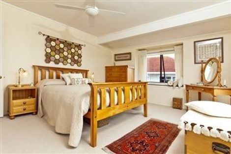 Photo of property in 2/14 Aramoana Avenue, Devonport, Auckland, 0624