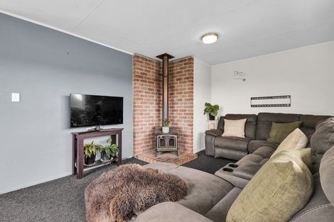 Photo of property in 9 Camellia Avenue, Bell Block, New Plymouth, 4312