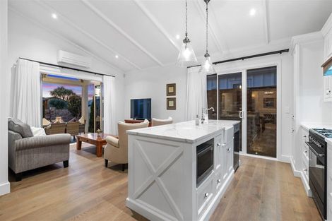 Photo of property in 5 Mollisia Lane, Papamoa Beach, Papamoa, 3118