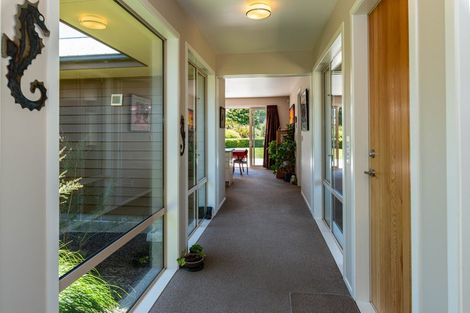 Photo of property in 22 Hutiwai Road, Horopito, Raetihi, 4696