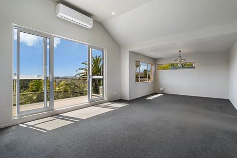 Photo of property in 44a Kestrel Heights, Arkles Bay, Whangaparaoa, 0932