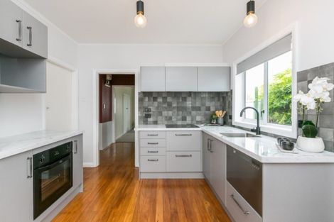 Photo of property in 12 Alpers Terrace, Marewa, Napier, 4110