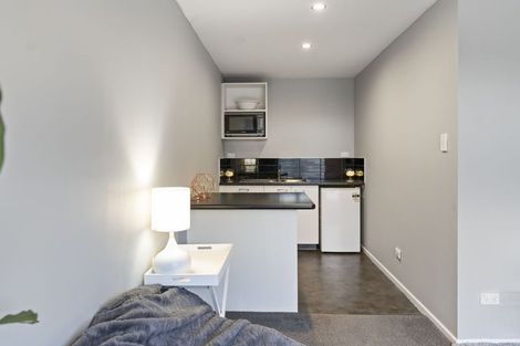 Photo of property in 12 Woodend Road, Woodend, 7610