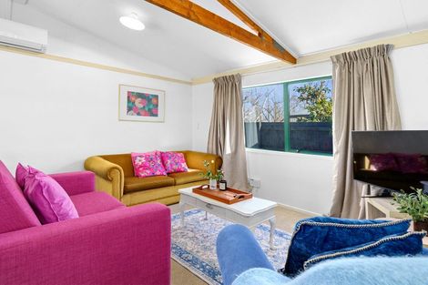 Photo of property in 43 Forrest Road, Cambridge, 3493