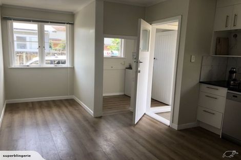 Photo of property in 41 Garelja Road, Henderson, Auckland, 0612