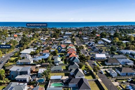 Photo of property in 50a Lismore Street, Merrilands, New Plymouth, 4312