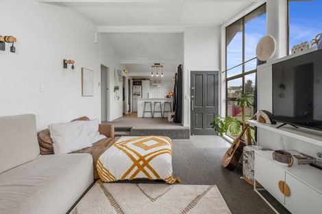 Photo of property in 11 Browning Crescent, Owhata, Rotorua, 3010